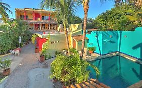 La Cruz Inn